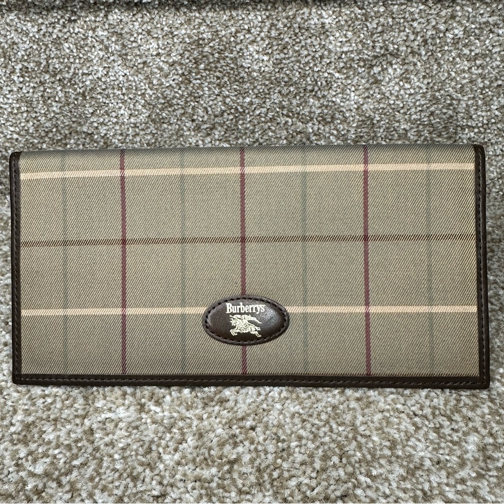 Vintage Burberry long wallet